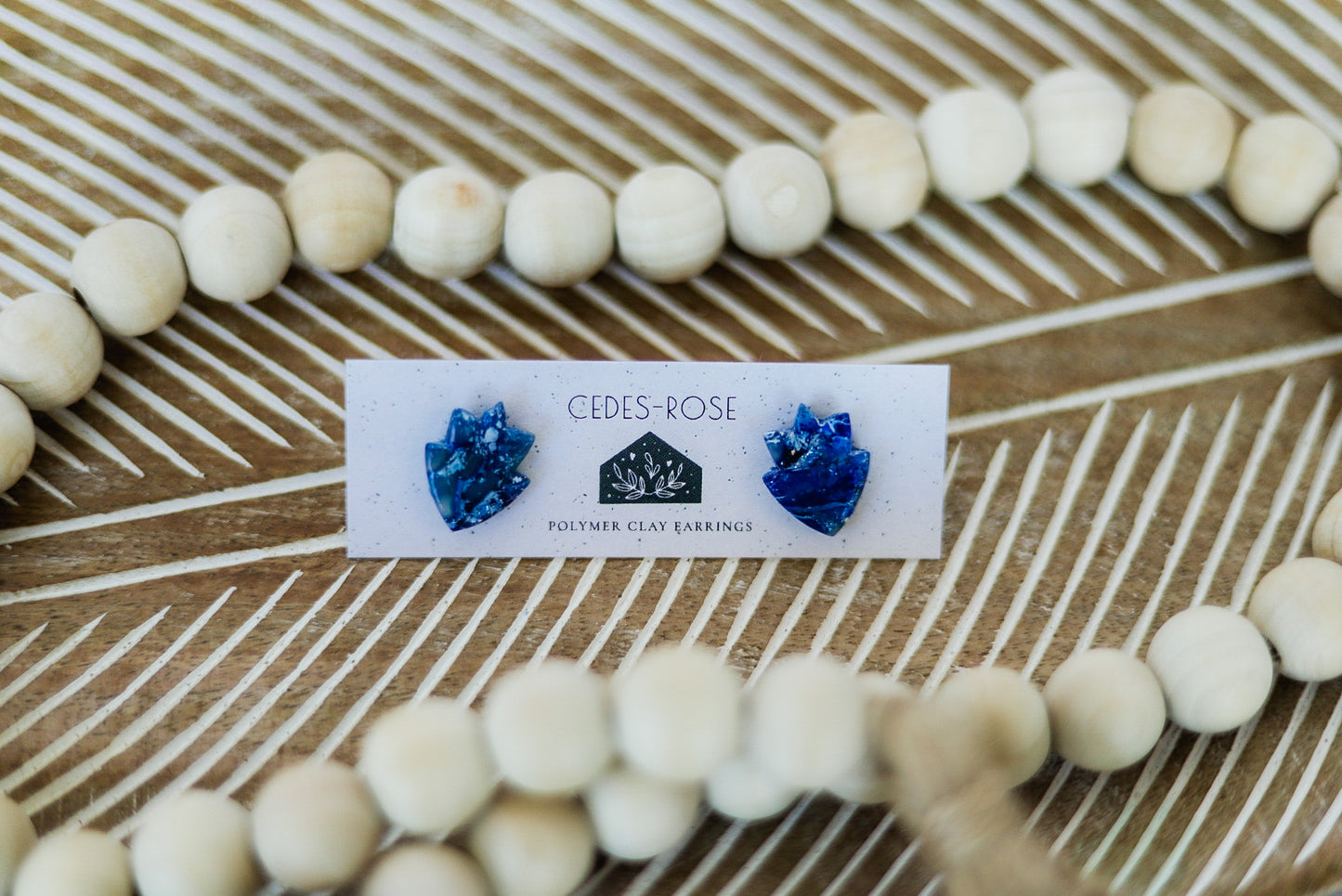 WINTER BLUES ICE CROWN STUD